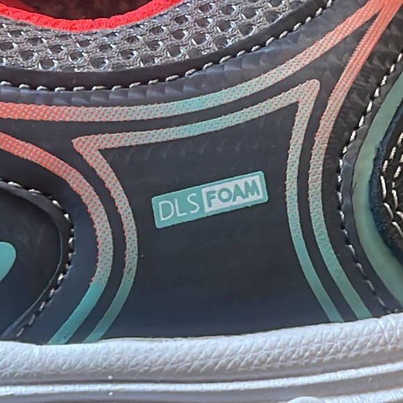 FILA Sneakers Running Athletic Shows Worn Once Sz 10 PERFECT - Picture 4 of 6